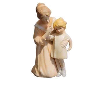 Vintage 1981 Enesco Treasured Memories “My Daughter is Growing Up”  E-7942